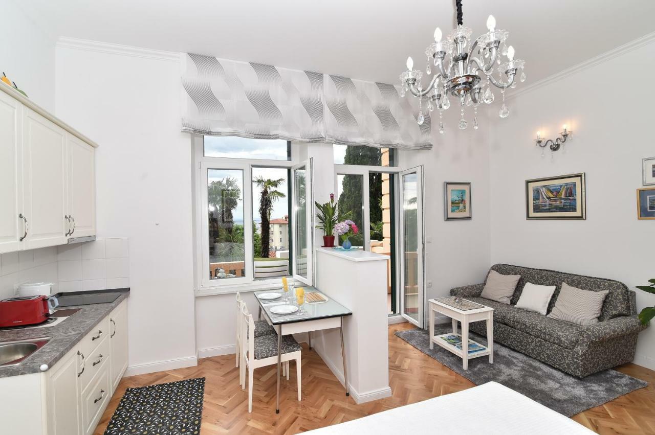 Villa Salus, Apartment Maruna Opatija Ngoại thất bức ảnh